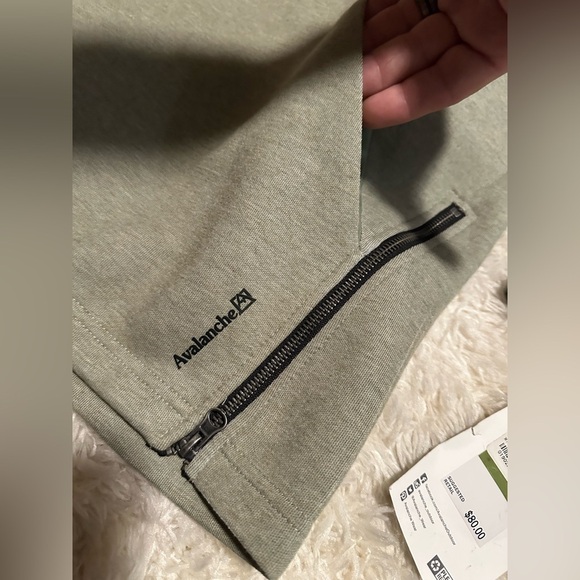 Avalanche Green-ish Hoodie Men’s Size Large NWT - Picture 3 of 6